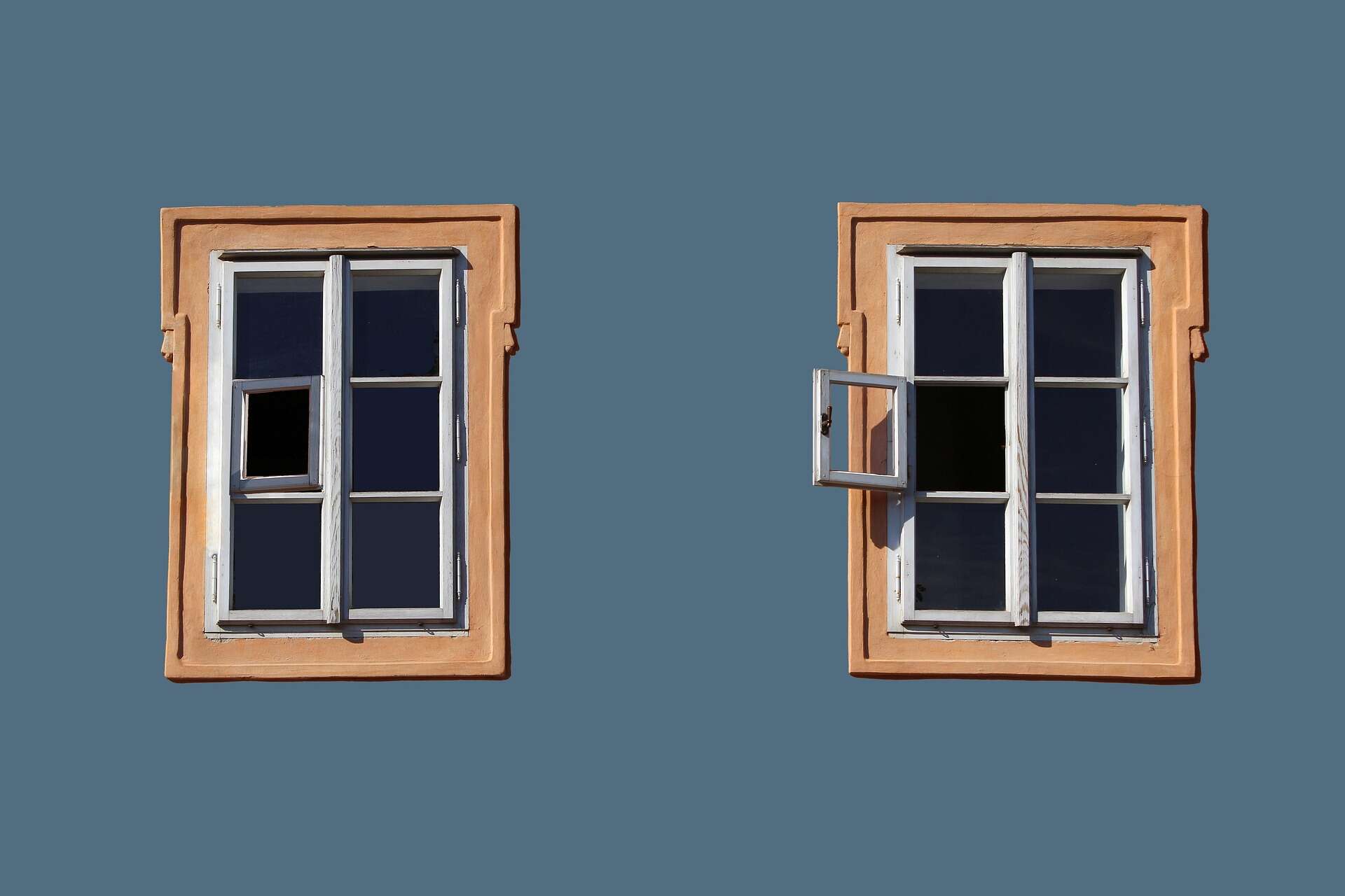 window-6800397_1920