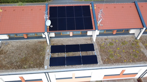 16x Aiko 500Wp, 8.0 kWp, Středočeský kraj