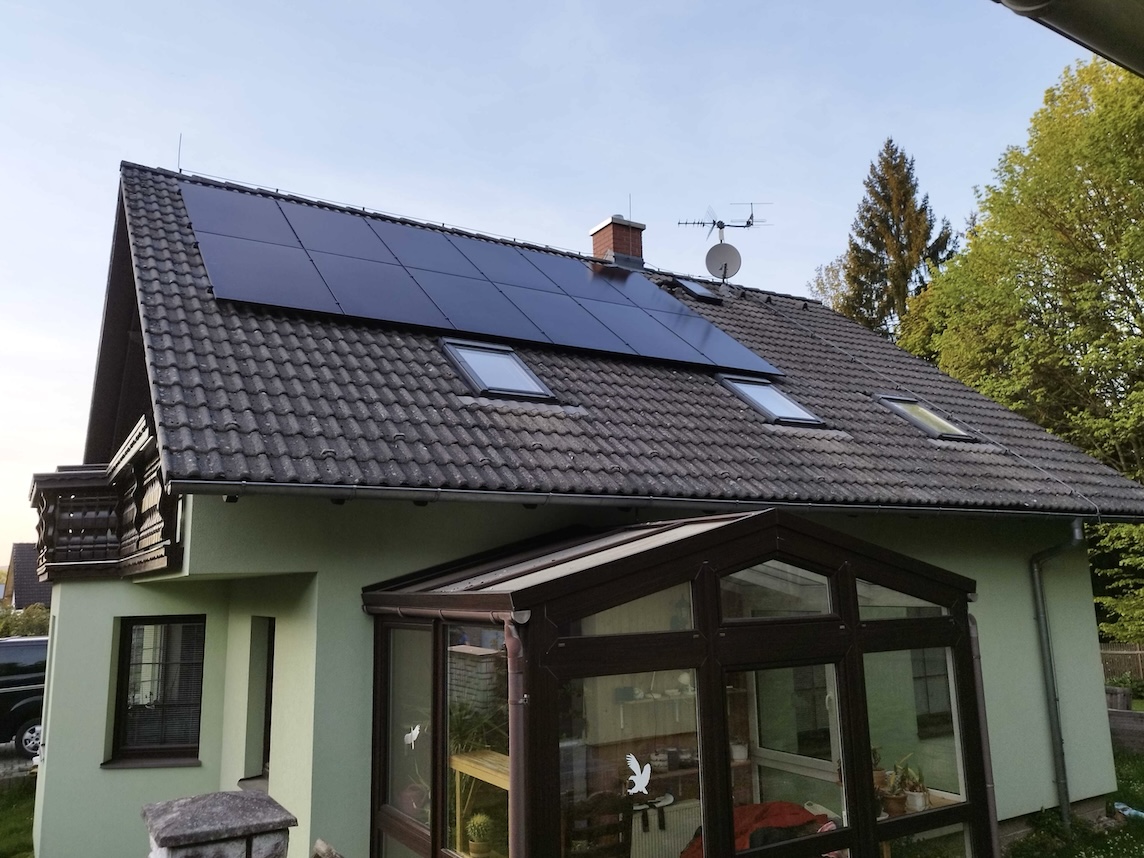 Jablonec, 21x Aiko Solar 500, 10.5kWp